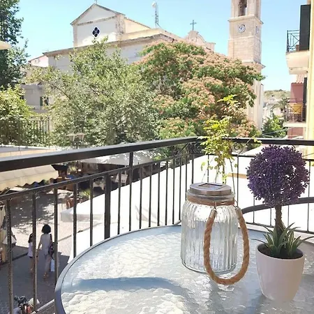 Mare Ii - In Old Harbor *